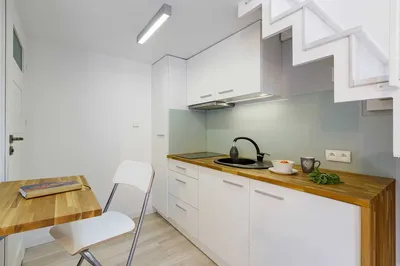 Elegancka, z antresolą ! Możliwy najem na 1/2 roku . - miniatura 5