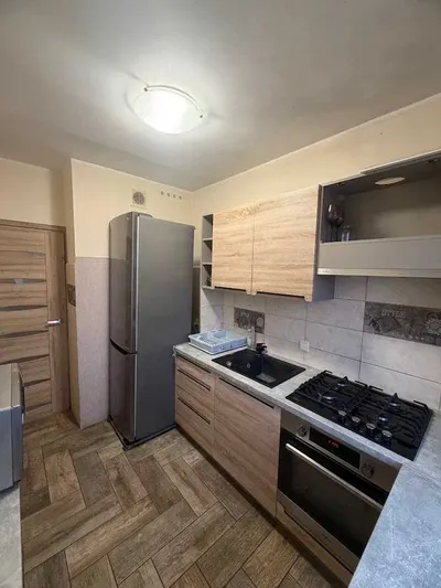 Umeblowany, gotowy do wprowadzenia przytulny pokój 11 m² Gdańsk Zaspa - miniatura 3
