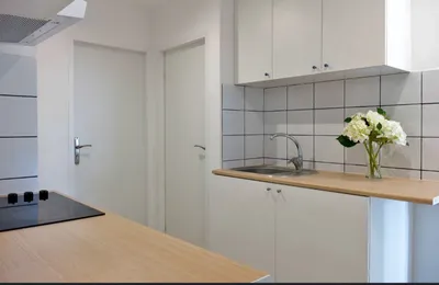 Żołnierska/Janickiego pokój w 4-osobowym damskim mieszkaniu - miniatura 4