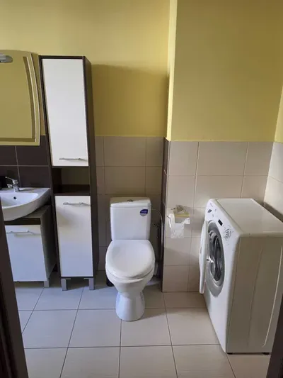 Dwupokojowe mieszkanie z balkonem w centrum Bydgoszczy - miniatura 4