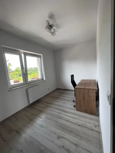 Trzypokojowe mieszkanie do wynajęcia ulica Miłoszycka 69E, Wrocław - miniatura 4