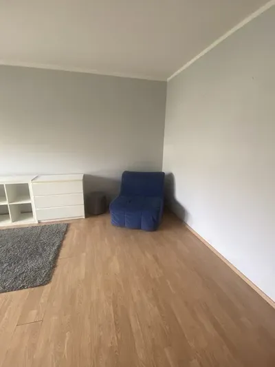 2 pokojowe mieszkanie na wynajem - miniatura 4