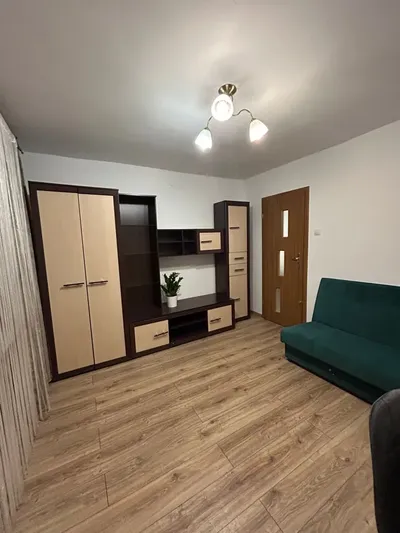 Pokój w mieszkaniu ul. Macieja miechowity po remoncie 3 pokoje - miniatura 4