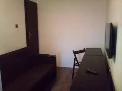 [ul. Rojna 32] - Pokój 8m2 (1os) + 32" LED TV + WiFi [Kaucja 300 PLN] - miniatura 3