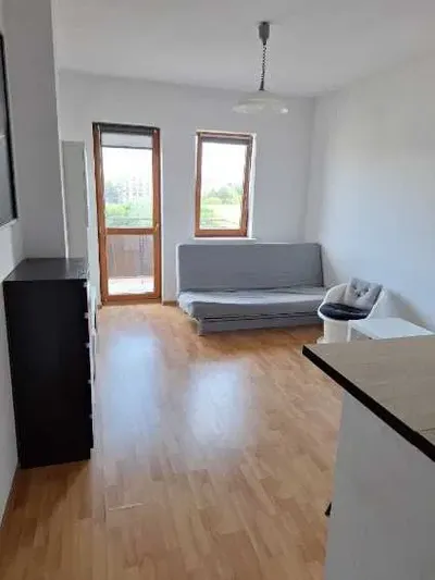 WYNAJMĘ mieszkanie 2700zł-36m2 BEZPOŚREDNIO - miniatura 2