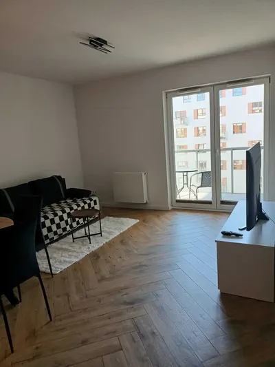 Wygodne 2 pokojowe blisko centrum - miniatura 4