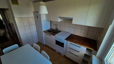 Wynajem mieszkania / na pokoje. Poznań os. Zwycięstwa. - miniatura 3