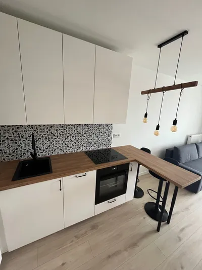 Mieszkanie na wynajem 2 pokoje Koralowa - miniatura 3