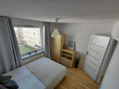 Mieszkanie na wynajem z miejscem postojowym! - miniatura 2