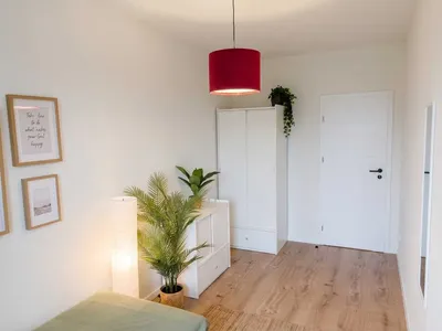 Sunny room to rent Vistula University Female prefered - Pokój do wynajęcia przy metrze stokłosy tylko dla dziewczyn - miniatura 4