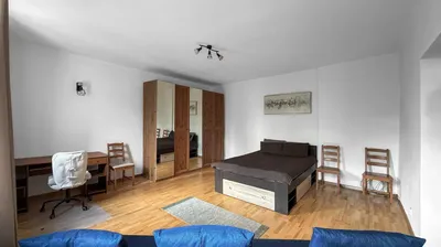 Przestronna kawalerka z dużą kuchnią blisko Punktu 44 - Katowice, 18 sierpnia - miniatura 2
