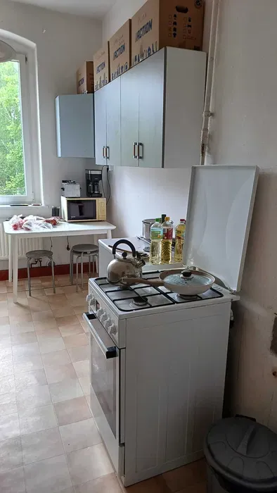 Pokój do wynajęcia - świetna lokalizacja, wszystkie opłaty w cenie! - miniatura 2