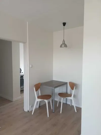 Kawalerka na Gumieńcach po remoncie - miniatura 5