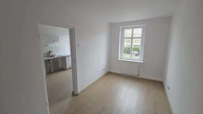 Dwa pokoje z aneksem kuchennym, po remoncie - miniatura 4