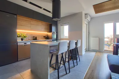 Najwyższy Standard w Centrum Miasta - APARTAMENT 65 m2 + GARAŻ - miniatura 2
